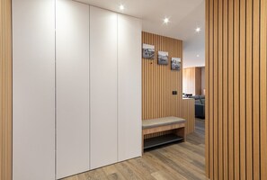 3 Schlafzimmer, Bügeleisen/Bügelbrett, Internetzugang, Bettwäsche