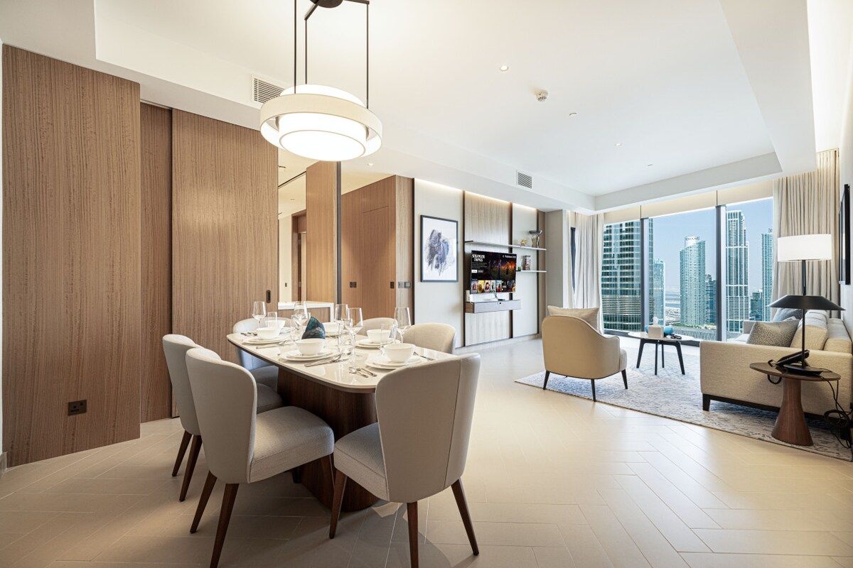 Bright and modern living space for ultimate comfort
