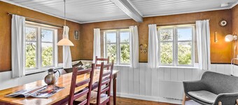 4 bedroom nice home in Blokhus