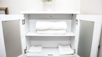 Room, 1 Queen Bed with Sofa bed, Kitchen, Garden View | Bathroom | Shower, rainfall showerhead, free toiletries, hair dryer