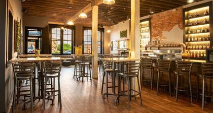 Unique Aviator’s Retreat at Gilliam-McConnell Airfield (BQ1)