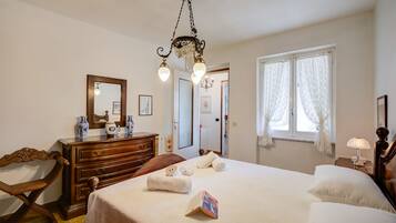 1 camera, Wi-Fi gratuito, lenzuola