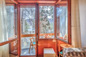 2 habitaciones, wifi gratis y ropa de cama 