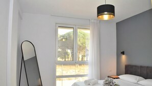 1 bedroom, WiFi (free), bed sheets - Pastel Apartment, Lalzit Bay, Albania (Lalzit Bay)