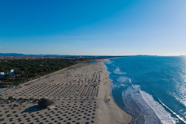 Platja a a prop