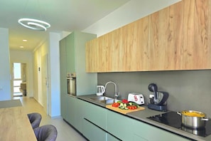 Kitchen and dining area - Swiss Sweet Apartment 297, Lalzit Bay, Albania (Lalzit Bay)