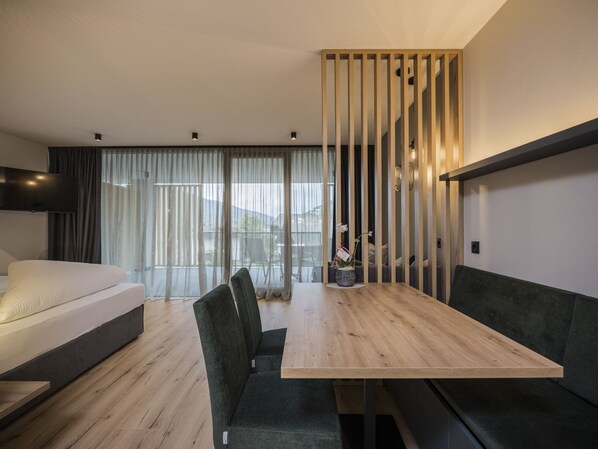 1 bedroom, internet