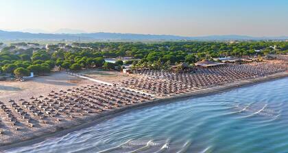 Aqua Bliss Apartment 296, Lalzit Bay, Albania
