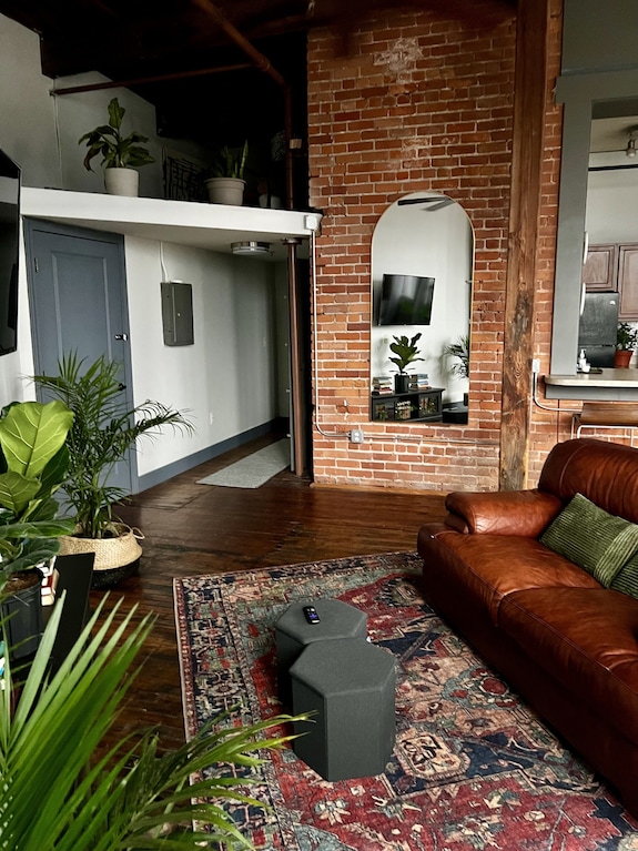420 Loft Canada Bridge View - Free Parking - Free Wifi - Detroit, MI