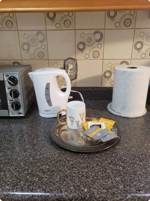 Kaffee und/oder Kaffeemaschine