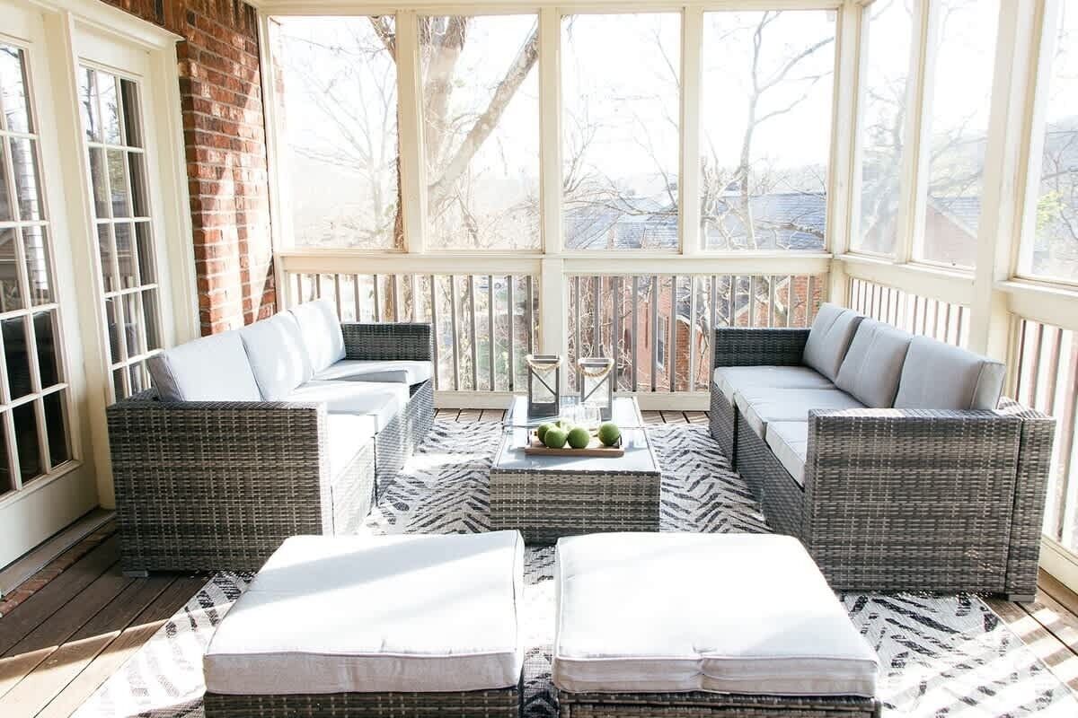 Télévision, cheminée, jeux vidéo, espaces bureaux