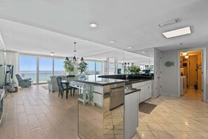 Interior - Bel Mer 902 (Navarre Beach)