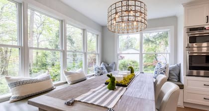 Stay Mins from Annapolis in Luxury Waterfront Home on Deep Water w Private Pier & Gourmet Kitchen