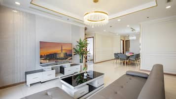 32-tommers smart-tv med kabelkanaler