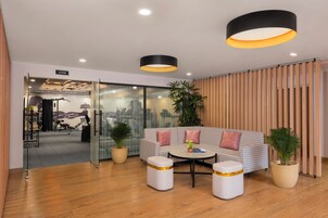 Zona de estar del vestíbulo