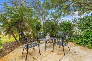 Terrace/patio - 2 Blocks to Ocean! Launch Pad 226 (Cocoa Beach)