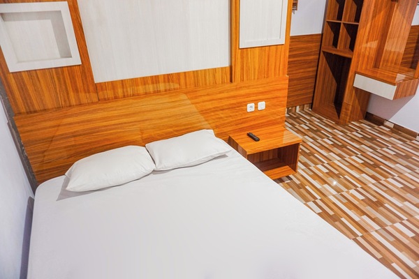 Standard Double Room | Bed sheets