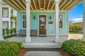 Terrace/patio - Private Heated Pool & Hot Tub - Golf Cart - Steps to Beach - Crystal Beach (Destin)