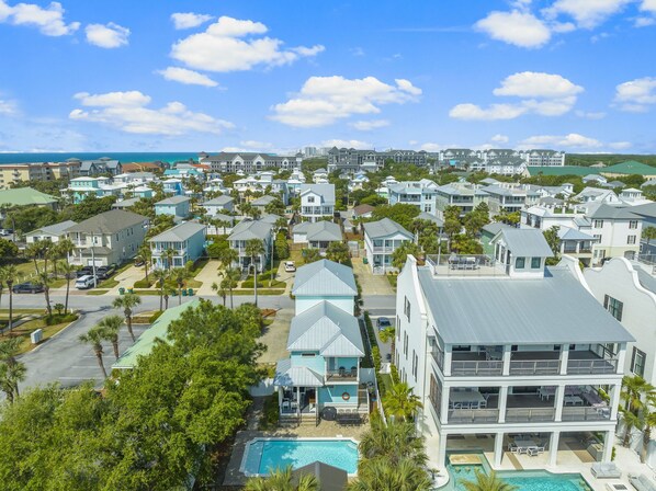 Exterior - Private Heated Pool & Hot Tub - Golf Cart - Steps to Beach - Crystal Beach (Destin)