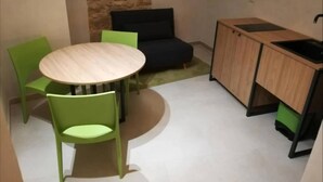 Dining - Locus Pendinelli Trani 53-The philosophy of a b&b, the details of a Hotel!!! (Trani)