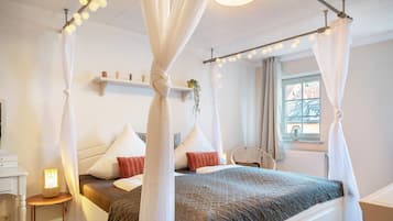 3 quartos, Wi-Fi de cortesia, roupa de cama