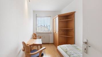 2 chambres, fer et planche Ă repasser, Wi-Fi gratuit, draps fournis