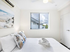 1 makuuhuone, työpöytä, silitysrauta/-lauta, ilmainen Wi-Fi