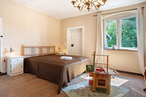 3 habitaciones, wifi gratis y ropa de cama 