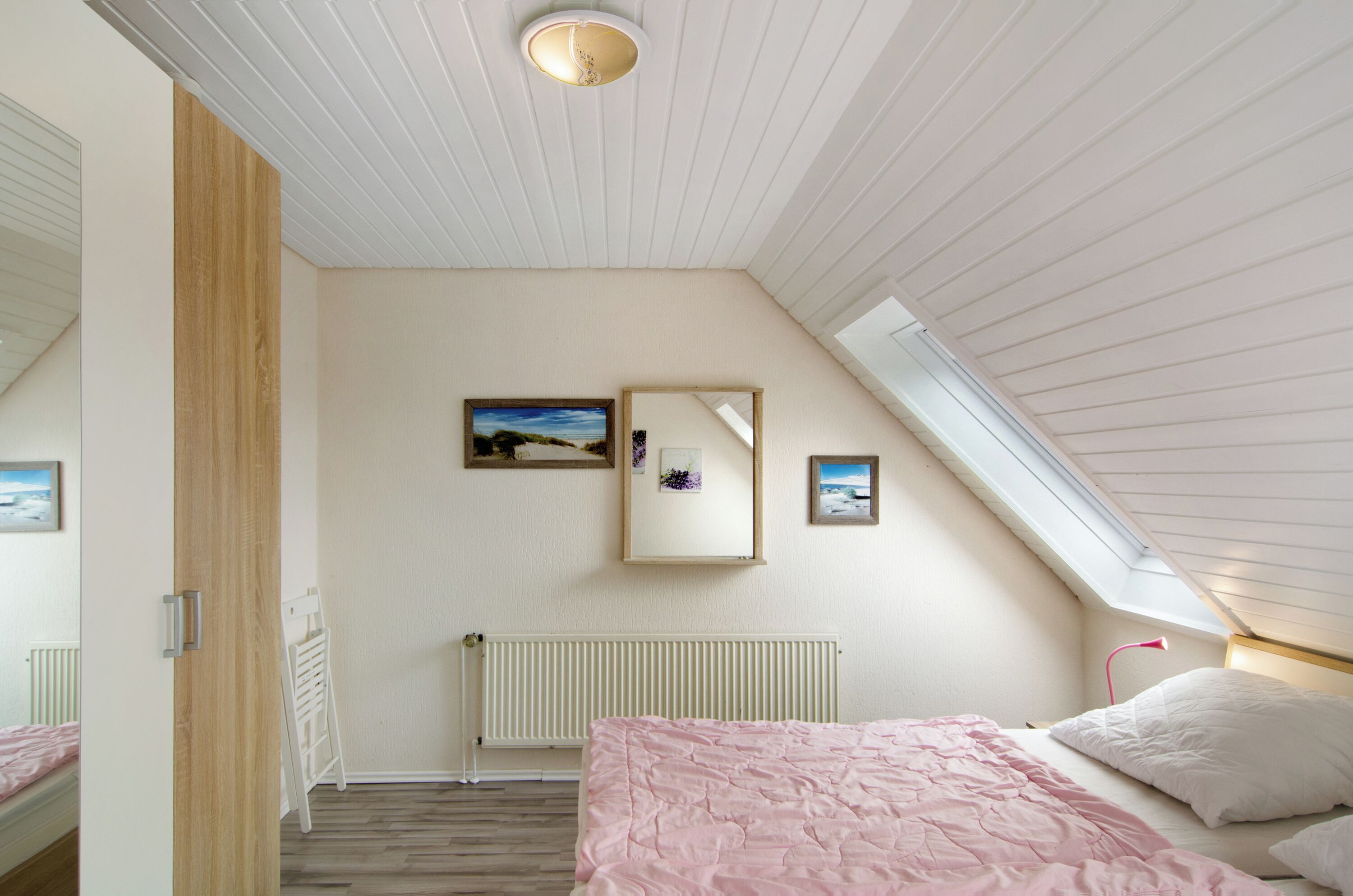 2 Schlafzimmer, Bügeleisen/Bügelbrett, kostenloses WLAN