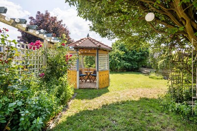 Casa de vacaciones en Nordhessen con terraza privada, jardín y Wi-Fi