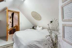 1 chambre, fer et planche à repasser, Wi-Fi gratuit, draps fournis
