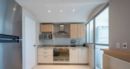 Capitalia - Luxurious Urban Retreat