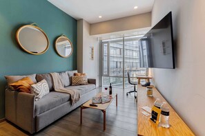 TV, books, stereo, offices