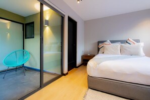 1 bedroom, in-room safe, desk, iron/ironing board - Capitalia | City Chic Living (Ciudad de México)