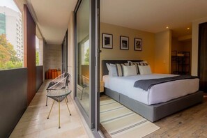 3 Schlafzimmer, Zimmersafe, Schreibtisch, Bügeleisen/Bügelbrett