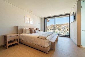 4 bedrooms, in-room safe, iron/ironing board, travel crib - Capitalia | Residence La Calma (Cabo San Lucas)
