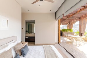 2 Schlafzimmer, Zimmersafe, Bügeleisen/Bügelbrett, Reisekinderbett