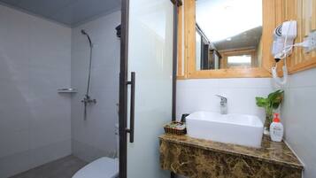 Classic Room, Multiple Beds, Balcony, Mountain View | Bathroom | Hair dryer, slippers