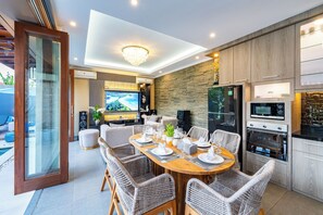 Interior - Ocean Golf Rubi Villa by Nagisa Bali (Kutuh)