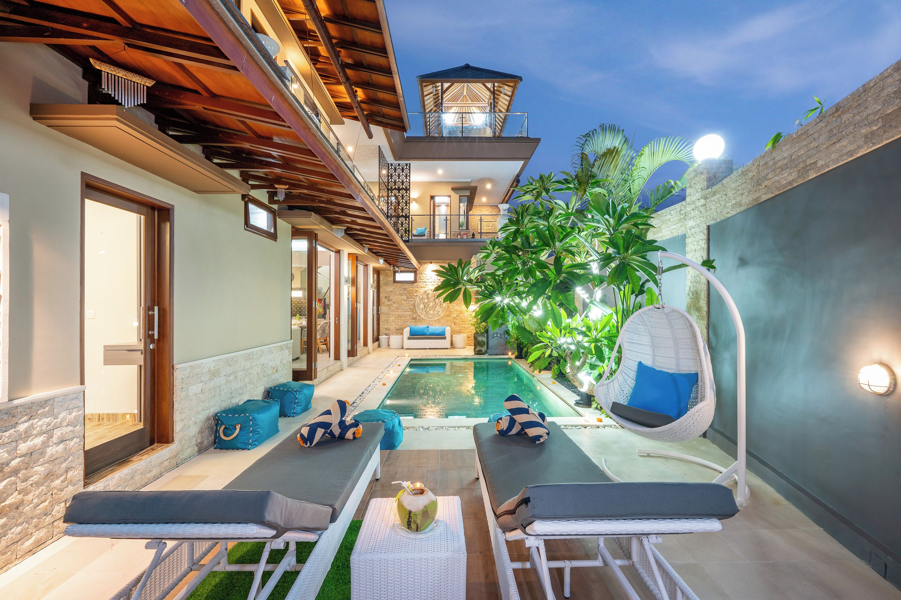 Sun deck