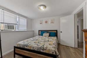 3 chambres, fer et planche à repasser, Wi-Fi gratuit