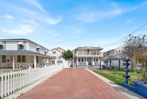 Exterior - 217 E Hildreth Ave, Unit 4 (Wildwood)