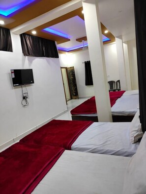 2 Schlafzimmer, Schreibtisch, WLAN, Bettwäsche