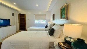 Premier-Doppel- oder -Zweibettzimmer | Hochwertige Bettwaren, Daunenbettdecken