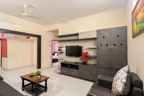 Rustic 2BHK Home Stay With AC Bedrooms 