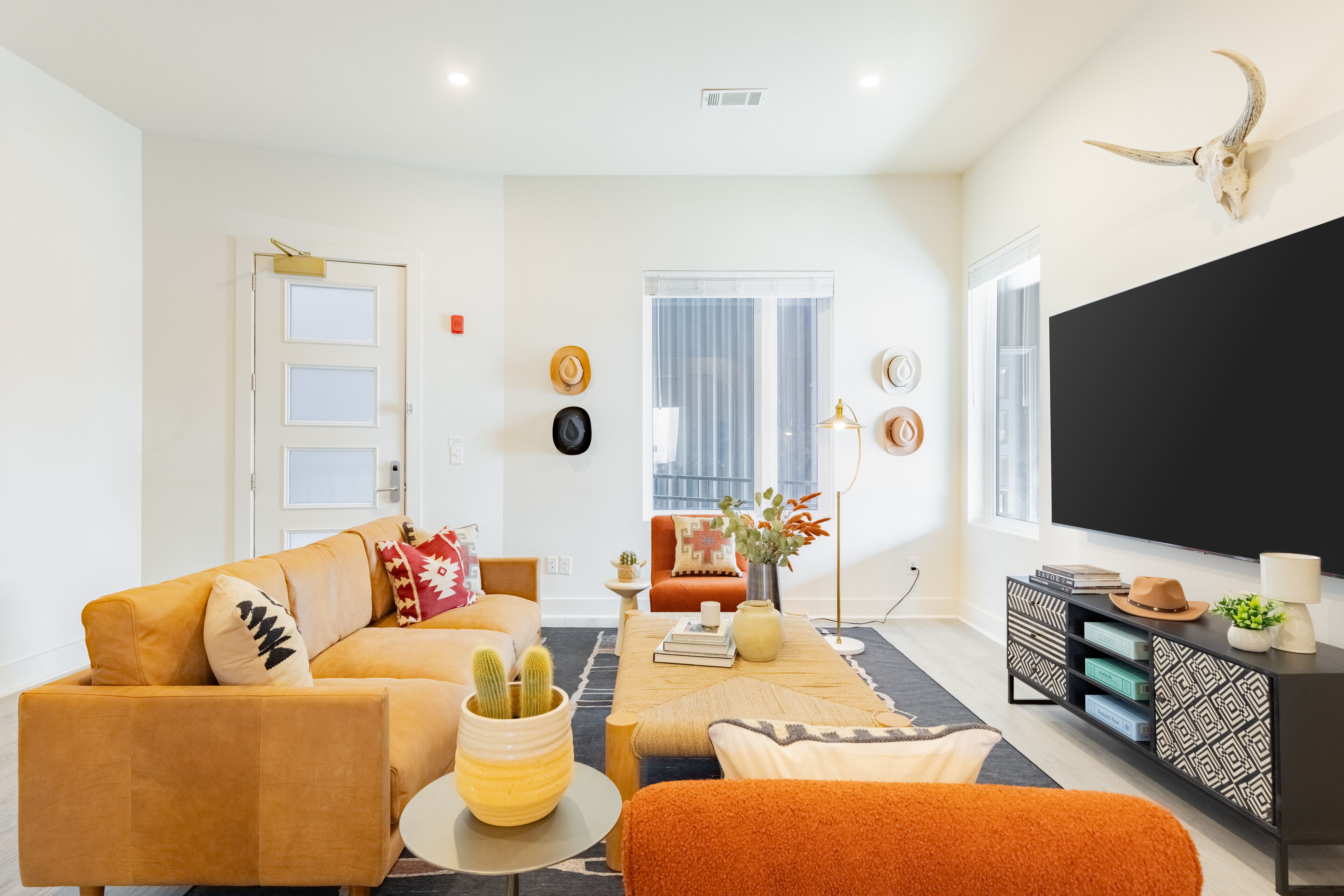 スマートテレビ、書斎 / ワークスペース