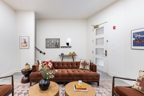 TV connectée, espaces bureaux