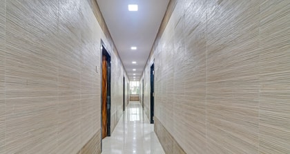 OYO Flagship Hotel Vallabha Residency