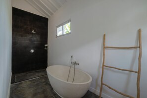 Villa Ida | Bathroom
