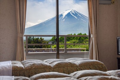 河口湖 セミナープラザ ロイヤルフジ